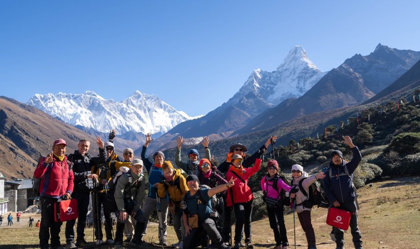 Everest Base Camp trek:See the Majestic Mt .Everest