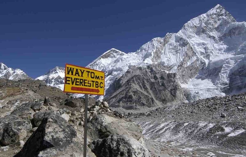 Everest Base Camp trek:See the Majestic Mt .Everest